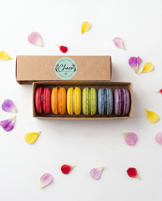 6 Count Macaron Box