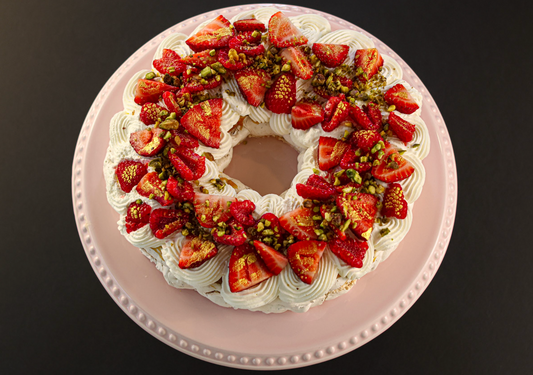 Signature Medium Pavlova
